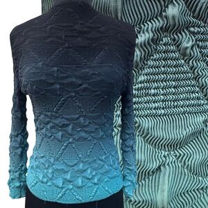 Vanite Couture OS Blue Stretch Ombré Top